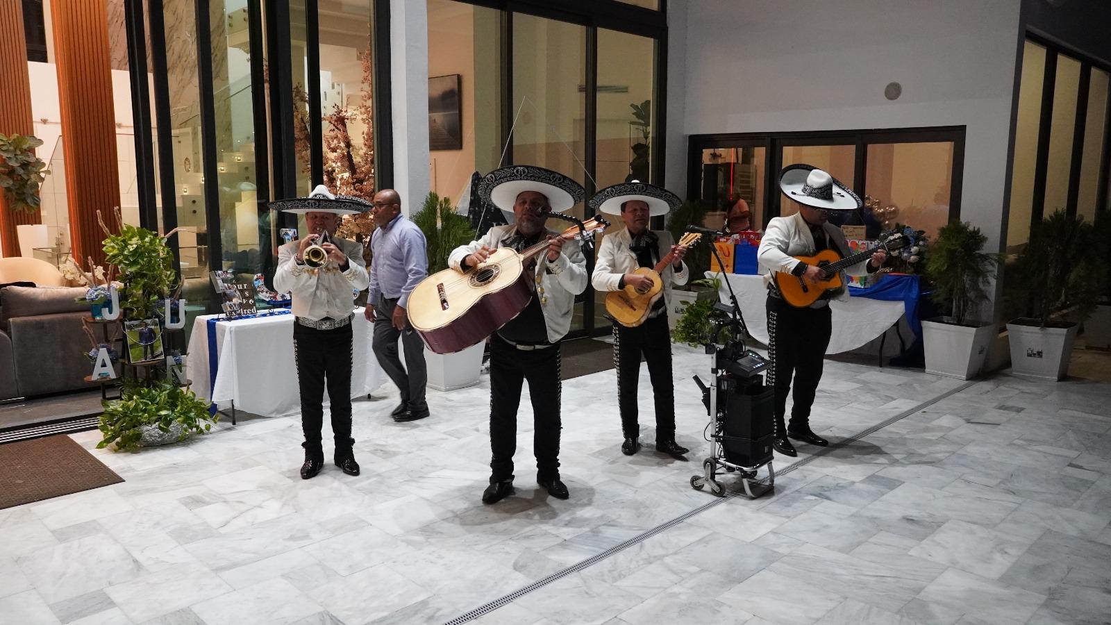 Mariachi en evento 2