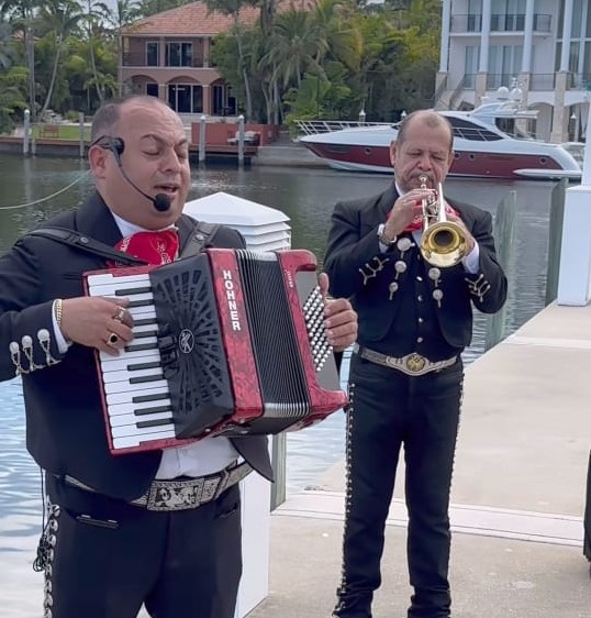 Mariachi en evento 1